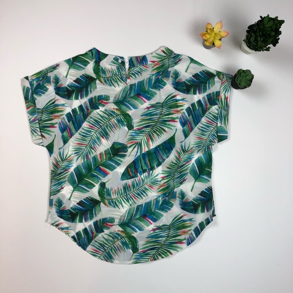 BLUE LEAF CAP SLEEVE TOP - Picture 5 of 8